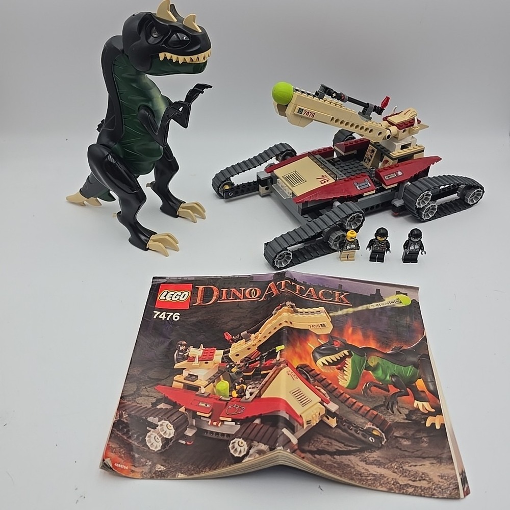 Lego 7476 Dino Attack: Iron Predator vs T-Rex, Incomplete Set w/Instructions